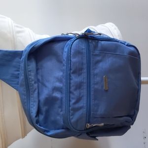 Baggallini Crossbody Backpack